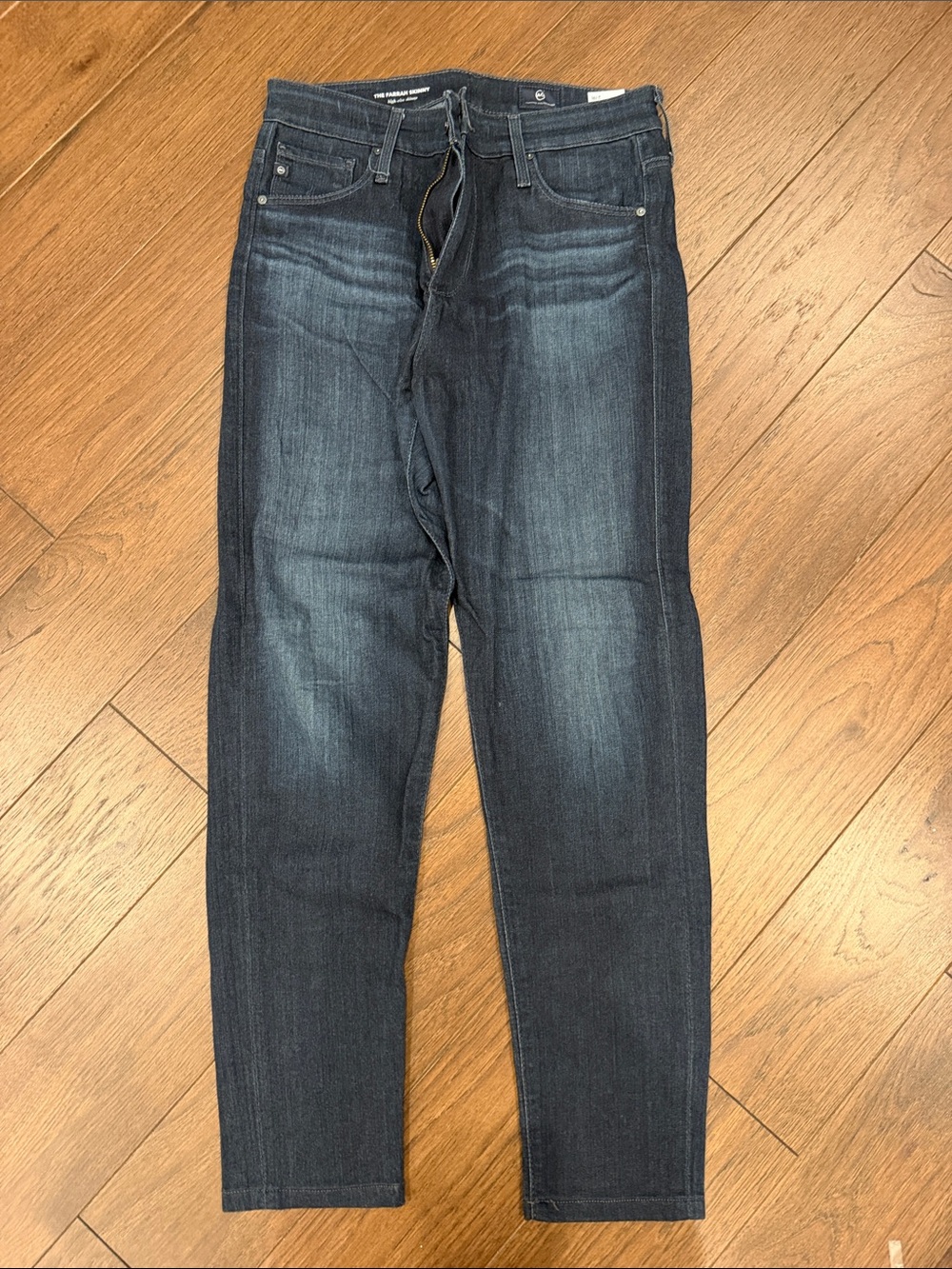 AG The Farrah Skinny High Rise Jeans Dark Wash Women’s Size 27R - C54-122